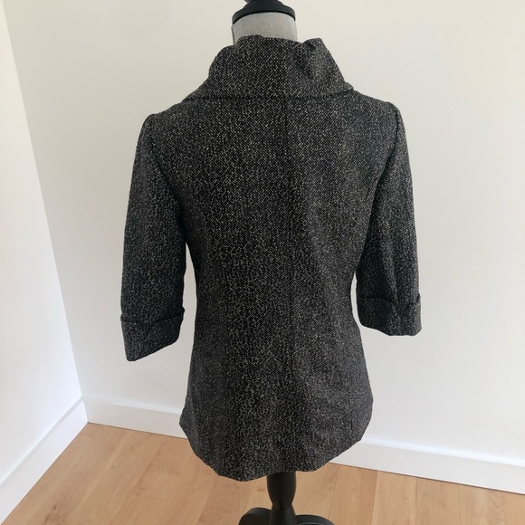 Kensie ruffle coat - Picture 3 of 4